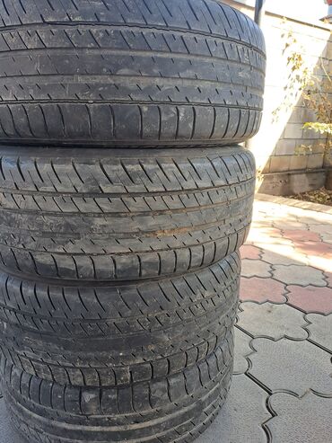 Шины: Шины 215 / 55 / R 16, Лето, Б/у, Комплект, Легковые, Michelin