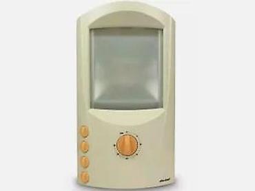 Ostali aparati za negu lica: Solarijum lampa za lice (kućni mini-facial tanner) Opis: - Kompaktna — 10