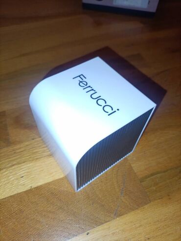 Qol saatları: 140 manata alınıb, təcili pula ehtiyac olduğu üçün 55 manata satılır — 7