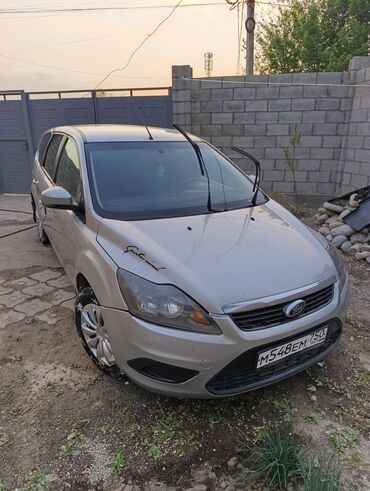 Ford: Ford Focus: 2011 г., 1.6 л, Механика, Бензин, Универсал