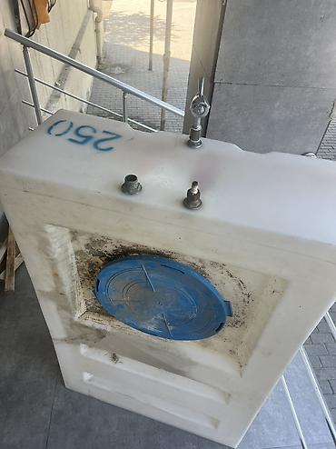 seyf qiymetleri: Bak, Plastik, 250 l l, İşlənmiş, Ödənişli çatdırılma, Ünvandan götürmə, Rayonlara çatdırılma — 5