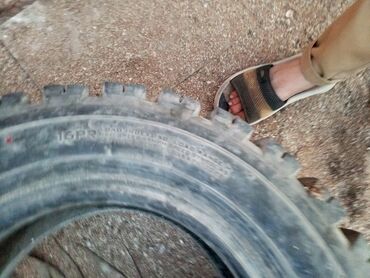 Təkərlər: Şin 75 / R 15 — 6