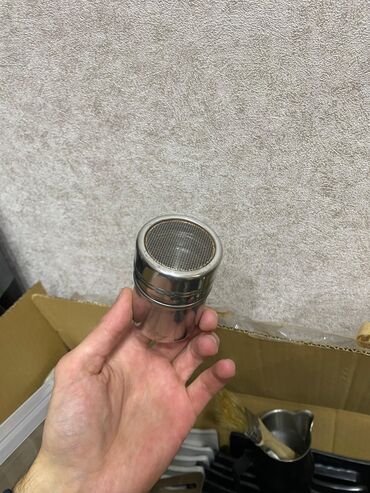 Digər mətbəx aksesuarları: Pincet 3.50azn Savok 8azn mətbəx ləvazimatı (bulka,desert tutan ) 3.5 — 18