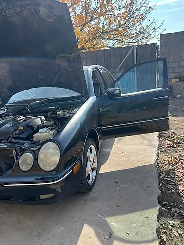 300 000: Mercedes-Benz E-Class: 2001 г., 3.2 л, Автомат, Газ, Седан — 6