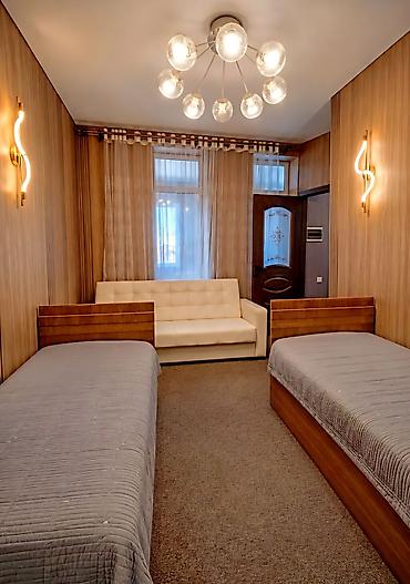 тынчтык ж м: Ысык-Көлдө ижарага батир, Palm Beach, Чок-Тал, 7 орун, Баасы Бүтүндөй турак үй үчүн — 6