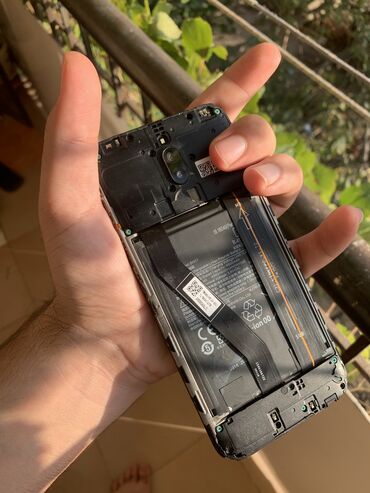 Redmi: Redmi 8, 64 GB, rəng - Qara, Barmaq izi, Düyməli, Face ID -da lalafo.az — 25 Redmi: Redmi 8, 64 GB, rəng - Qara, Barmaq izi, Düyməli, Face ID — 25