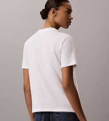 calvin: Calvin Klein orijinal T-shirt Yenidir Etiketi üzərində 🔖 Ölçü: M — 5