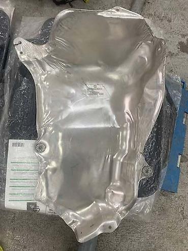 bagi prodaja: OPLATA ZA VOLKSWAGEN GOLF 5 - 1K0825721E | Oplata Golf 5 — 2