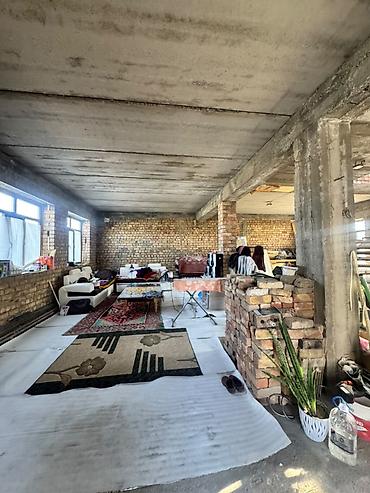 продаю дом ак ордо 2: 5 комнат, 180 м², 4 соток, Бишкек, Ак-Ордо 3 ж/м Агентство недвижимости — 2