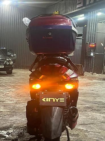 Скутеры: 4 скутера обмен на машину или на телефон 
4-130000 — 10