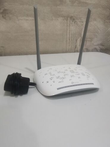 optic modem: Sadəcə bir ay istifadə olunub təzədir və heç bir problemi yoxdur