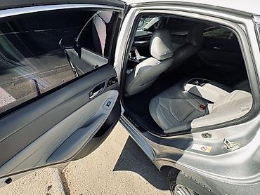 крышка багажника на степ: Toyota Avalon: 2019 г., 2.5 л, Вариатор, Гибрид, Седан — 7