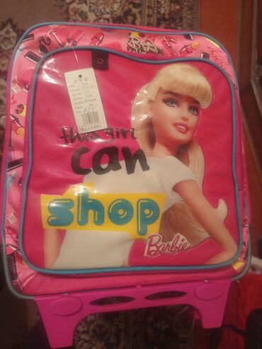 Məktəb çantaları: Barbie təsvirli çəhrayı uşaq çamadanı/çantası - Ön hissədə böyük — 1