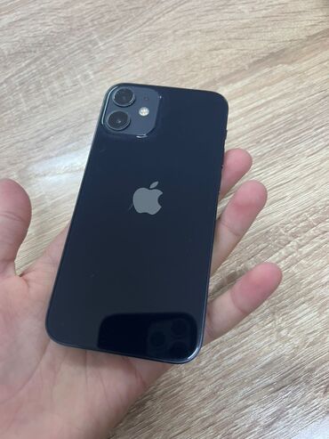 Apple iPhone: IPhone 12 mini, Б/у, 128 ГБ, Чехол, 80 %