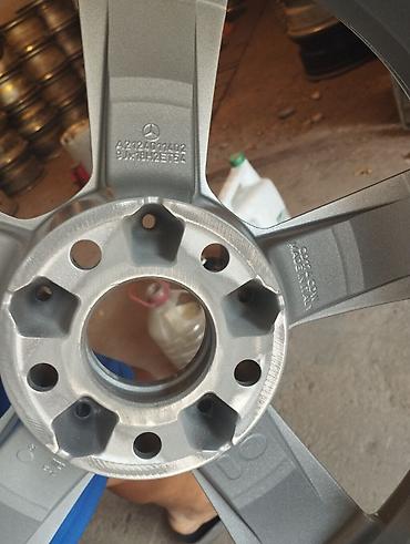 диски лоринсер: Литые Диски R 18 Mercedes-Benz, Комплект, отверстий - 5, Б/у — 2