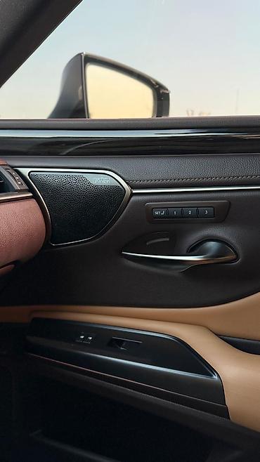 Lexus: Lexus ES: 2020 г., 2.5 л, Гибрид — 14