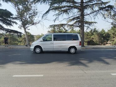 Mercedes-Benz: Mercedes-Benz Vito miniven Xüsusiyyətlər: - Kuzov: gümüşü rəng, 5 — 8