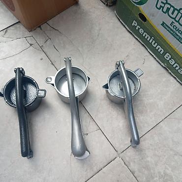 limon satışı: Mexanik sitrus presləri – 3 ədəd – Material: tökmə metal — 1