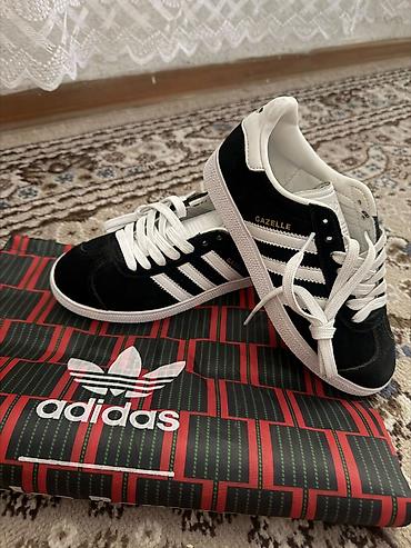 кеды армани: Кроссовки, 35, Adidas Originals, Новый, цвет - Черный — 1