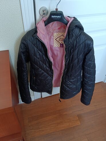 Kurtkalar: Puxovik kurtka, Bershka, S (EU 36)