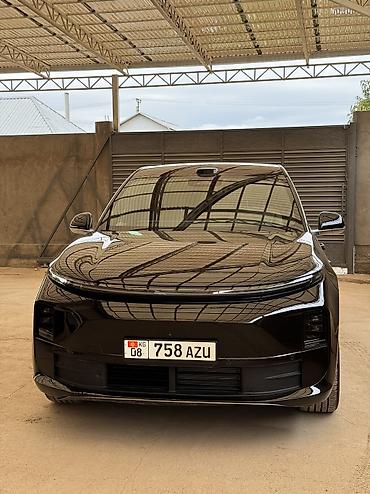 Lixiang: Lixiang L6: 2025 г., 1.5 л, Автомат, Гибрид, Жол тандабас — 2