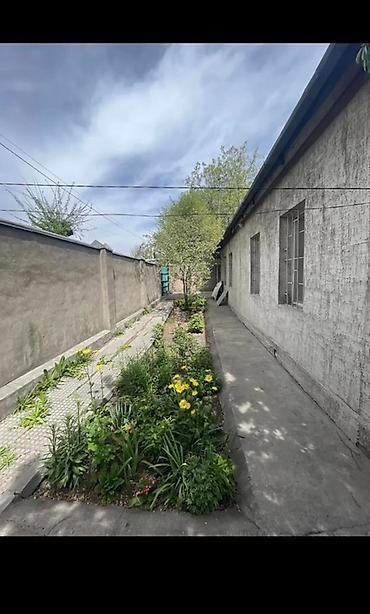 Продажа домов: 6 комнат и более, 101 м², 5 соток, Бишкек, Собственник — 6