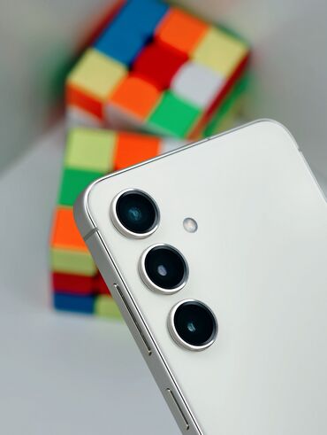 Samsung: Samsung Galaxy S24, Б/у, 256 ГБ, цвет - Белый, В рассрочку, 1 SIM, eSIM — 9