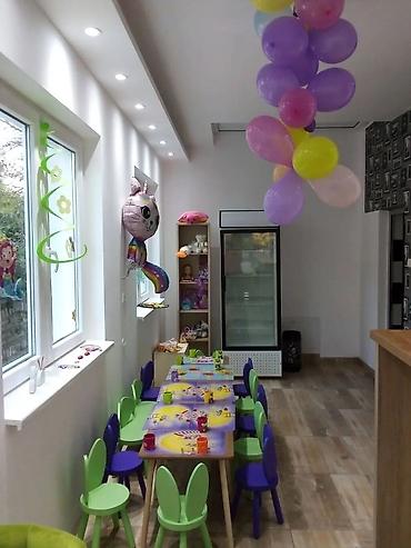 Setovi stolova i stolica: Zeka mis stolice fi26cm 3000din zeka mis fi 30 3100din kruna — 7