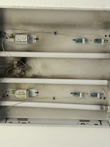 Sandıqlar: Philips TL-D 18W Snow White "Extreme Cool Daylight" flüoresan boru