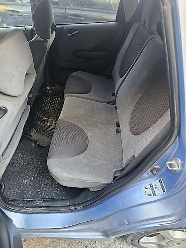 Продажа авто: Honda Fit: 2002 г., 1.3 л, Вариатор, Бензин, Хэтчбэк — 6