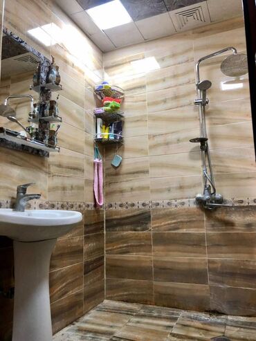 Yeni tikili: 2 otaqlı, Yeni tikili, m. İnşaatçılar, 100 kv. m — 9