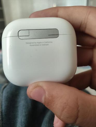 14 pro max 128: Apple AirPods 4 – simsiz qulaqlıq Xüsusiyyətlər: - Model: AirPods 4 — 6