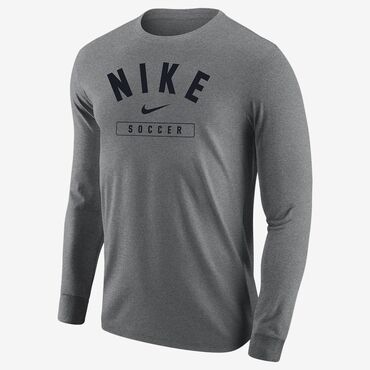 оригинал футболки: Продаю новую Nike футболку длинный рукав Производство США Оригинал 🇺🇸