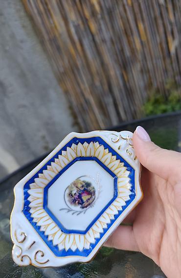 Kitchenware Accessories: ​👑 Vintage porcelanska posudica / pepeljara - Fragonard motiv 👑 ​Na — 2
