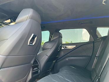 wuling mini ev: BMW XM: 2024 г., 4.4 л, Автомат, Гибрид, Кроссовер — 7