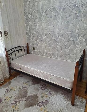 İşlənmiş, Təknəfərlik çarpayı, Bazasız, Matras ilə, Siyirməsiz