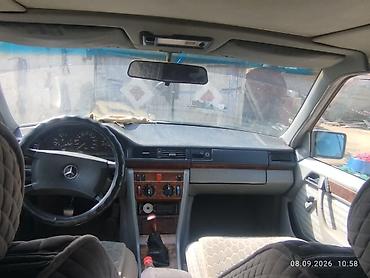 аккумуляторлор авто: Mercedes-Benz W124: 1990 г., 2.3 л, Кол менен иштөөчү, Бензин, Седан — 1
