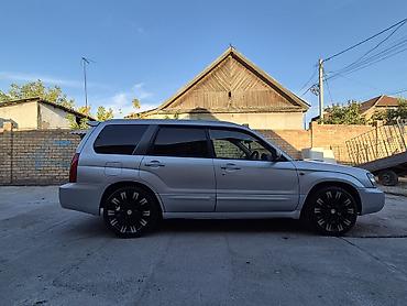 Subaru Forester: 2002 г., 2 л, Механика, Бензин
