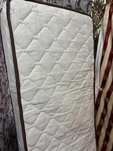İşlənmiş, Sadə matras, Bir nəfərlik lalafo.az -da İşlənmiş, Sadə matras, Bir nəfərlik