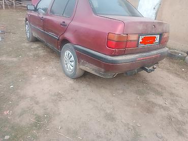 rx 3: Volkswagen Vento: 1993 г., Механика, Бензин, Седан — 1