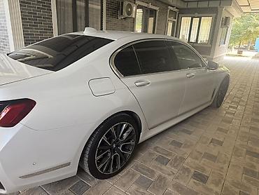 bud e9: BMW 7 series: 2021 г., 3 л, Автомат, Дизель, Седан — 1