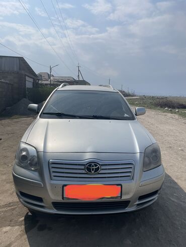 Транспорт: Toyota Avensis: 2 л | 2004 г. | Универсал