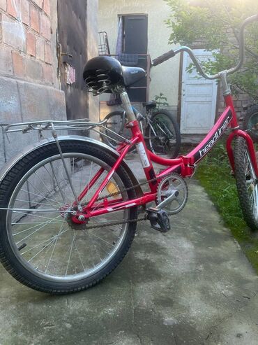велосипед красный: Велосипед хороший брали для сестрёнки все в идеале