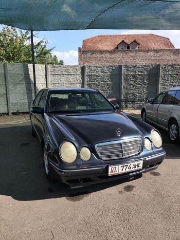 продаю витс: Mercedes-Benz E 260: 2001 г., 2.6 л, Автомат, Бензин, Седан