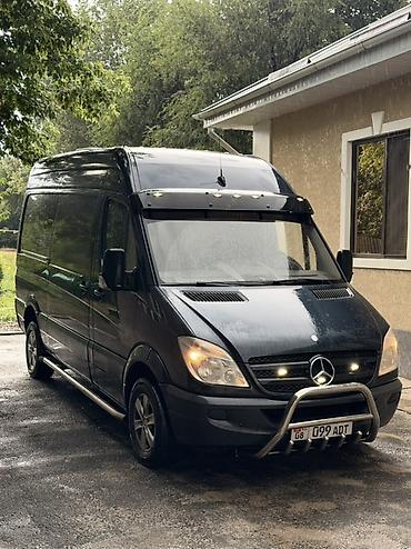 вольва 940: Mercedes-Benz Sprinter (средний база, высокий кузов), темно‑серый. 3 — 2