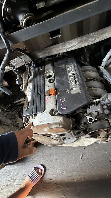 Двигатель Honda i-VTEC DOHC - Тип: бензиновый рядный 4-цилиндровый