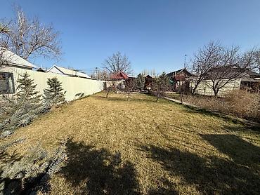 Продажа коттеджей и домов: Продаем дом в центре Маевки дом 80 КВ. м. 4 комнаты кухня, сан — 5