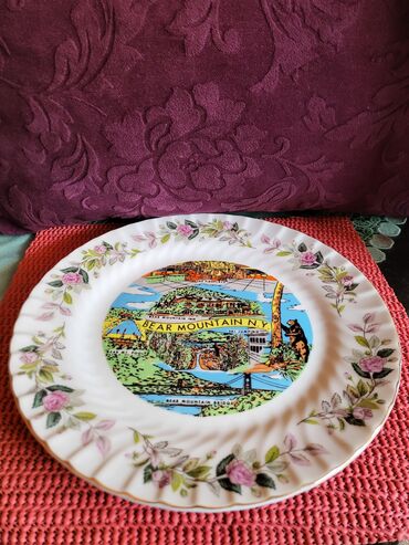 Ostali kućni dekor: Tanjir nov za zid porcelanski,Japan,Kina 70,80te. god. Tanjir na lalafo.rs — 10 Ostali kućni dekor: Tanjir nov za zid porcelanski,Japan,Kina 70,80te. god. Tanjir — 10