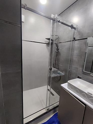 Душевые кабины: Душевая кабина Прямоугольная, Размер: 1 x 1 см, Высота поддона: 18 см,Покрытие: Другое покрытие — 25