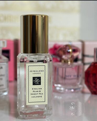 black afgano ətir: Jo malone satılır 30 ml dir biraz işlənib. 85 dollara alınıb xaricden